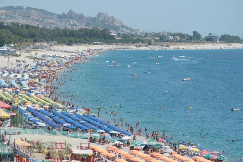 Hotel Ristorante Miramare Марина ди Джойоса Йоника Екстериор снимка